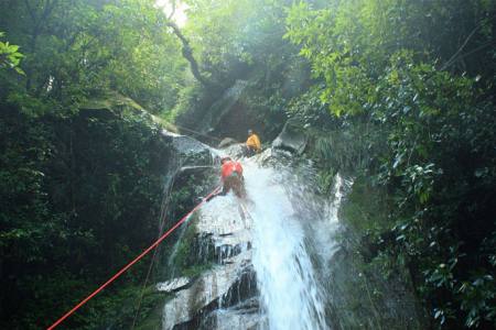 Canyoning in Nepal