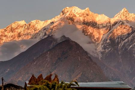 Trekking in Nepal 2025/2026 - Discover the Himalayas | Nepal Trail Finder