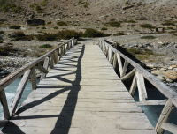Bridge-above-Marshangdi-River-on-Annapurna-Circuit-Trail