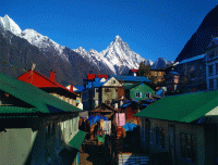 Himalayan-view-from-Lukla