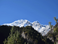 Lamjung-Himal-seen-from-Chame-at-Annapurna-circuit-Trail