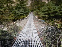 Suspension-bridge-in-Annapurna-Circuit-Trek