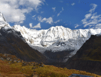 majestic-view-of-mount-annapurna-g