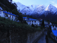 mountains-of-lukla