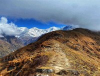 ridgeline on the Mardi Himal