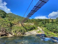 suspension bridge way back to Mardi Himal