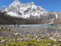 way-to-Renjola-to-Gokyo-at-Three-pass