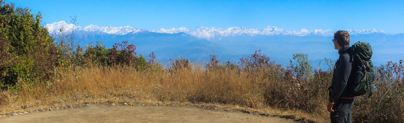 360 himalayanm mountain view from Nagarkot  best short day hiking around Kathmandu