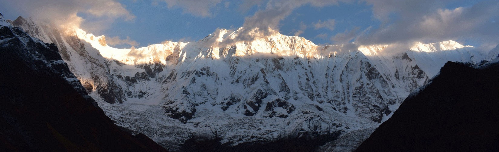 sunrise-on-mount-annapurna-Annapurna-base-camp-trek