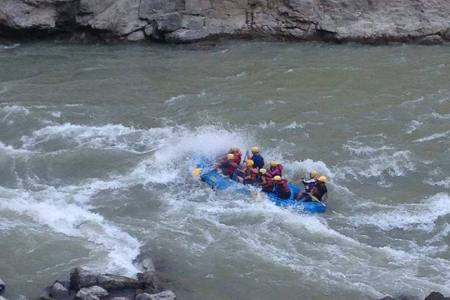 White water rafting in nepal 