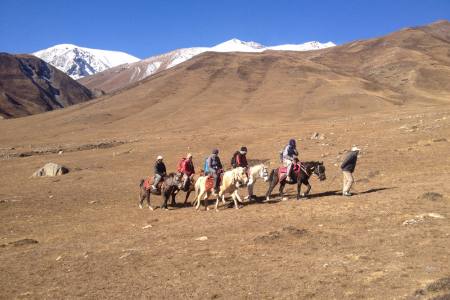 Upper Mustang Trekking